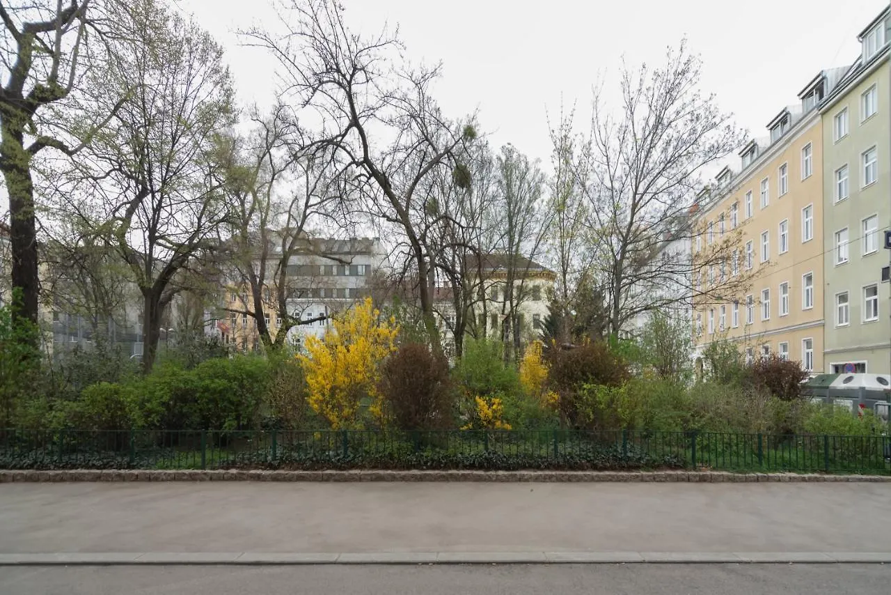Ruhiges Apartment In 15 Min Zum Zentrum Vienna 0*,